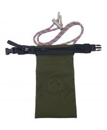 MONCLER（モンクレール）の古着「PHONE CASE NECK WALLE」｜カーキ