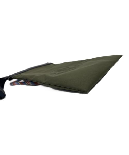 MONCLER（モンクレール）MONCLER (モンクレール) PHONE CASE NECK WALLE カーキの古着・服飾アイテム