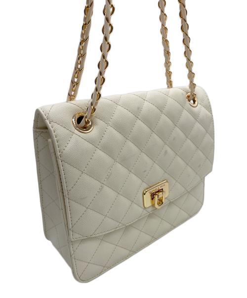 CHARLES & KEITH（チャールズアンドキース）CHARLES & KEITH (チャールズ＆キース) チェーンショルダーバッグ ホワイト×ゴールドの古着・服飾アイテム