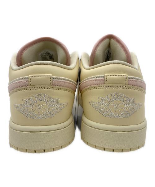 NIKE（ナイキ）NIKE (ナイキ) WMNS AIR JORDAN 1 LOW SE クリーム×ピンク サイズ:28.5㎝の古着・服飾アイテム