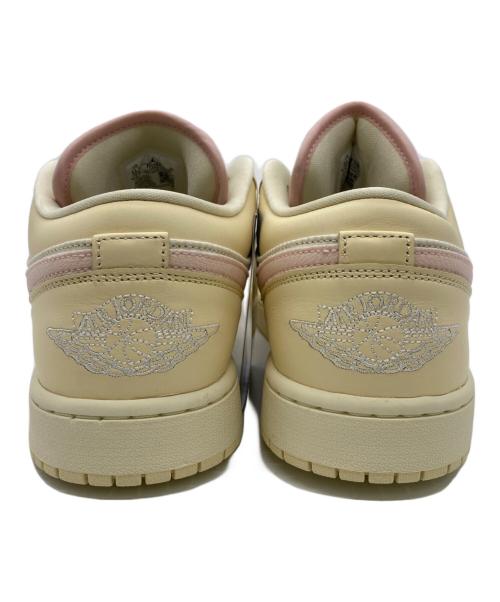 NIKE（ナイキ）NIKE (ナイキ) WMNS AIR JORDAN 1 LOW SE クリーム×ピンク サイズ:28.5㎝の古着・服飾アイテム
