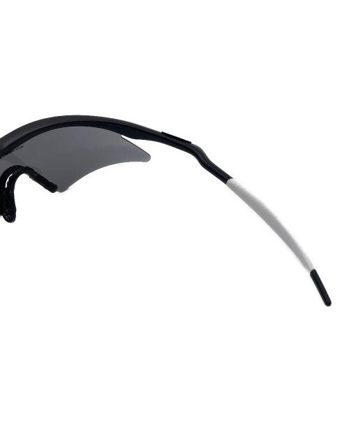 OAKLEY（オークリー）OAKLEY (オークリー) サングラス ブラックの古着・服飾アイテム