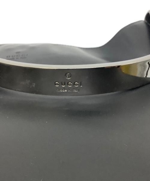 GUCCI（グッチ）GUCCI (グッチ) ワンショルダーバッグ ブラックの古着・服飾アイテム