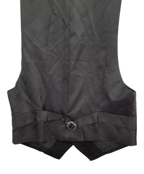 JOHN LAWRENCE SULLIVAN（ジョン ローレンス サリバン）JOHN LAWRENCE SULLIVAN (ジョン ローレンス サリバン) ベスト ブラック サイズ:one sizeの古着・服飾アイテム