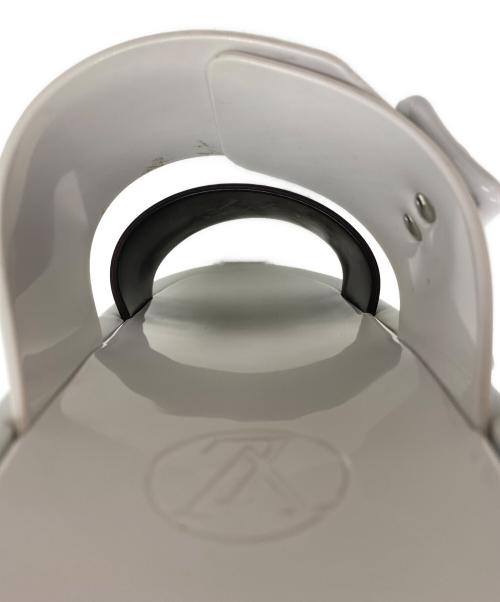 LOUIS VUITTON（ルイ ヴィトン）LOUIS VUITTON (ルイ ヴィトン) サンダル ホワイト×ブラウン サイズ:23.5cmの古着・服飾アイテム