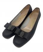 Salvatore Ferragamoサルヴァトーレ フェラガモ）の古着「リボンパンプス」｜ブラック