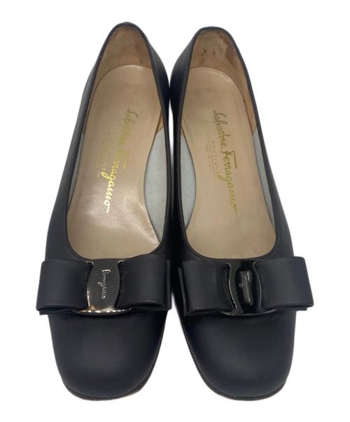 Salvatore Ferragamo（サルヴァトーレ フェラガモ）Salvatore Ferragamo (サルヴァトーレ フェラガモ) リボンパンプス ブラック サイズ:6の古着・服飾アイテム