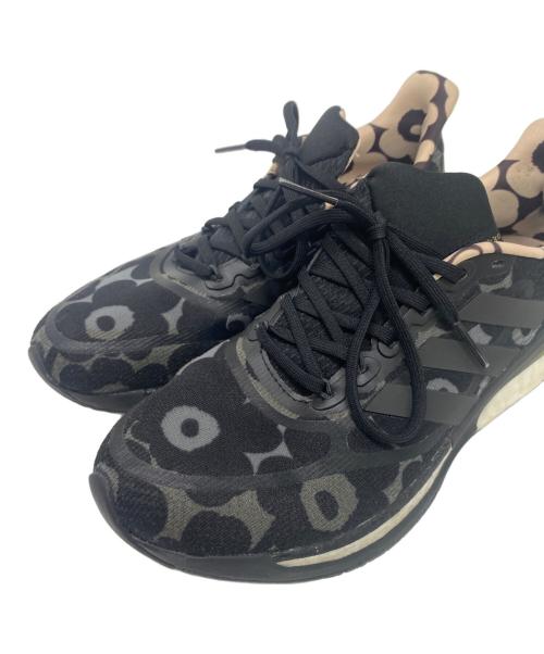 adidas（アディダス）adidas (アディダス) marimekko (マリメッコ) SUPERNOVA+W×MARIMEKKO ブラック サイズ:24.5cmの古着・服飾アイテム