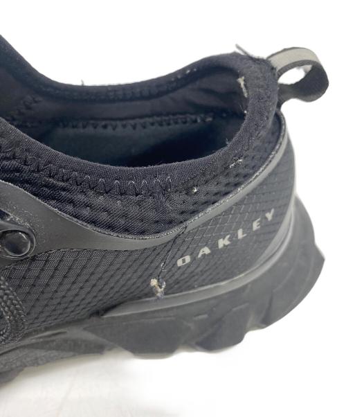OAKLEY（オークリー）OAKLEY (オークリー) スニーカー ブラック サイズ:26㎝の古着・服飾アイテム