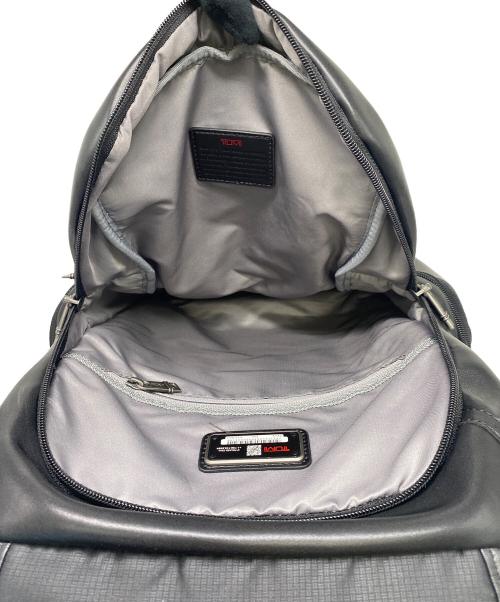 TUMI（トゥミ）TUMI (トゥミ) バックパック ブラックの古着・服飾アイテム