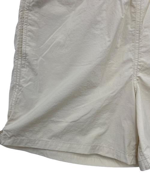 THE NORTH FACE（ザ ノース フェイス）THE NORTH FACE (ザ ノース フェイス) ショートパンツ アイボリー サイズ:XLの古着・服飾アイテム