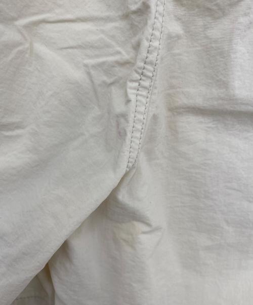 THE NORTH FACE（ザ ノース フェイス）THE NORTH FACE (ザ ノース フェイス) ショートパンツ アイボリー サイズ:XLの古着・服飾アイテム