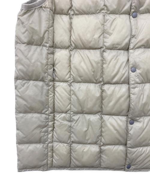 TAION（タイオン）TAION (タイオン) ダウンベスト ベージュ サイズ:Lの古着・服飾アイテム