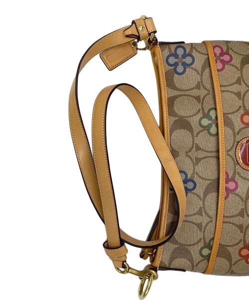 COACH（コーチ）COACH (コーチ) ショルダーバッグ ベージュの古着・服飾アイテム