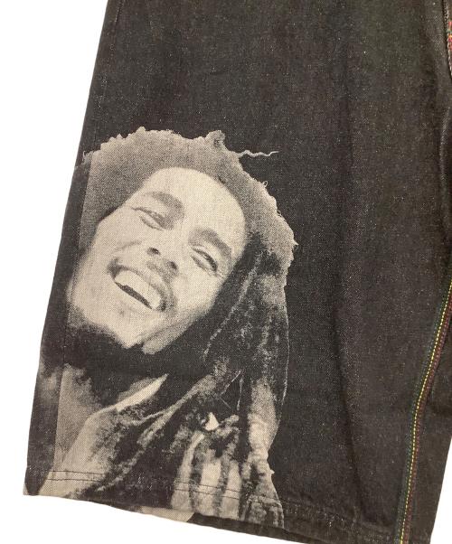 X-LARGE（エクストララージ）X-LARGE (エクストララージ) BOB MARLEY (ボブ・マーリィ) デニムショーツ インディゴ サイズ:91cm (W36) 未使用品の古着・服飾アイテム