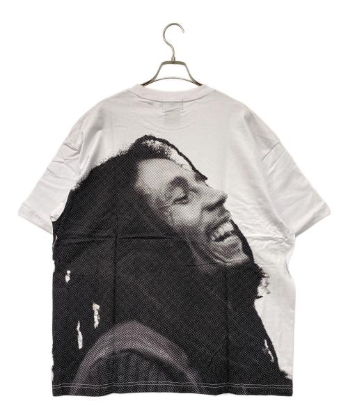 X-LARGE（エクストララージ）X-LARGE (エクストララージ) BOB MARLEY (ボブ・マーリィ) 半袖カットソー ホワイト サイズ:ＸＬ 未使用品の古着・服飾アイテム