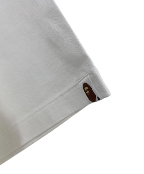 A BATHING APE（ア ベイシング エイプ）A BATHING APE (ア ベイシング エイプ) 半袖Tシャツ ホワイト サイズ:2XL 未使用品の古着・服飾アイテム