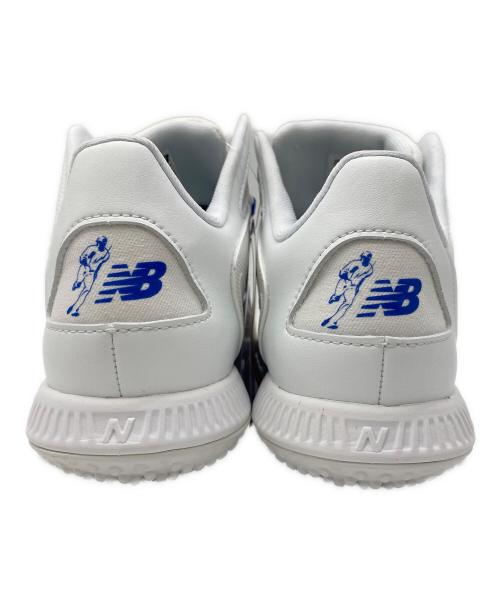 NEW BALANCE（ニューバランス）NEW BALANCE (ニューバランス) トレーニングシューズ ホワイト×ブルー サイズ:26㎝ 未使用品の古着・服飾アイテム
