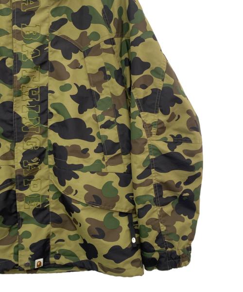 A BATHING APE（ア ベイシング エイプ）A BATHING APE (ア ベイシング エイプ) カモシャークマウンテンパーカー カーキ サイズ:Ｌの古着・服飾アイテム