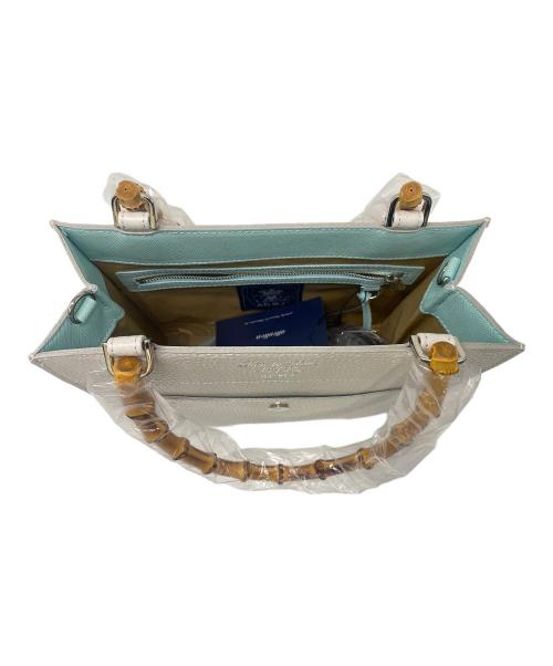 A.D.M.J.（エーディーエムジェイ）A.D.M.J. (エーディーエムジェイ) ハンドバッグ ホワイトの古着・服飾アイテム