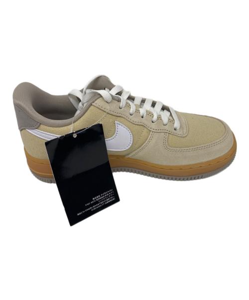 NIKE（ナイキ）NIKE (ナイキ) ローカットスニーカー ベージュ サイズ:22.5cm 未使用品の古着・服飾アイテム