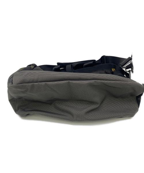 BRIEFING（ブリーフィング）BRIEFING (ブリーフィング) 2WAYバッグ ブラック×カーキ×グレー サイズ:表記無しの古着・服飾アイテム