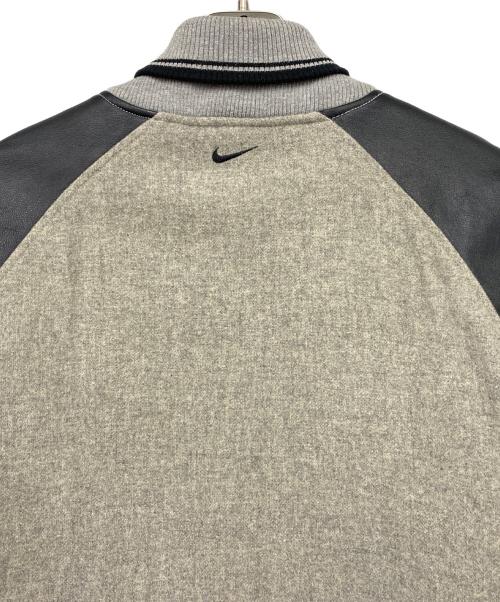 NIKE（ナイキ）NIKE (ナイキ) ジャケット グレー×ブラック サイズ:Ｍの古着・服飾アイテム