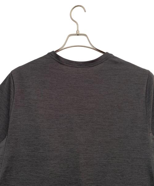 ARC'TERYX（アークテリクス）ARC'TERYX (アークテリクス) 半袖カットソー グレー サイズ:Ｌの古着・服飾アイテム