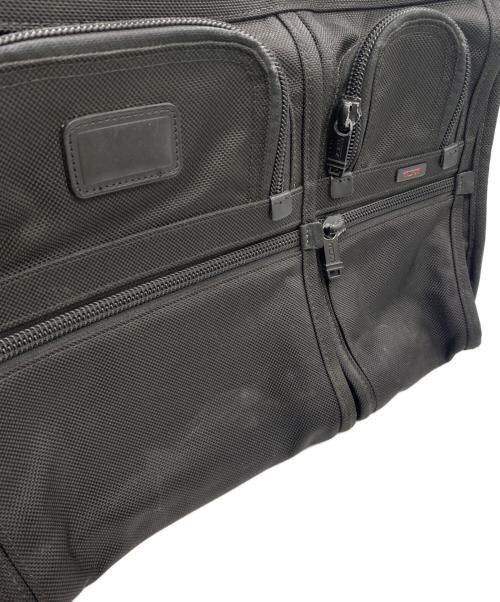 TUMI（トゥミ）TUMI (トゥミ) キャリーバッグ オリーブ サイズ:表記無しの古着・服飾アイテム