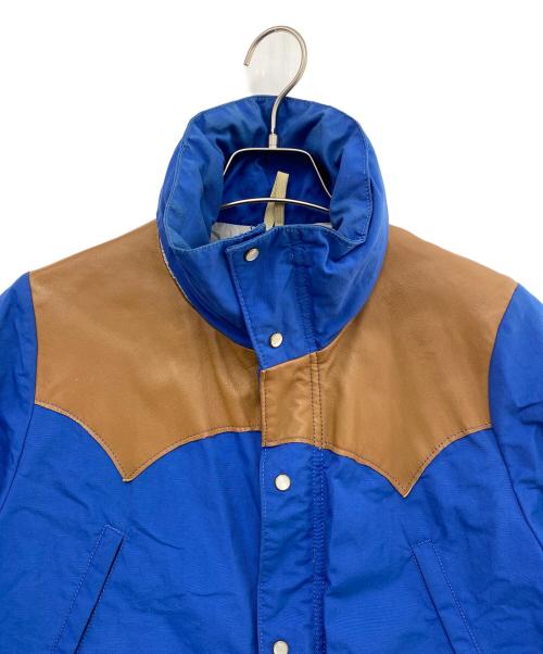 RockyMountainFeatherBed（ロッキーマウンテンフェザーベッド）RockyMountainFeatherBed (ロッキーマウンテンフェザーベッド) ナイロンジャケット ブルー×ブラウン サイズ:Ｍの古着・服飾アイテム