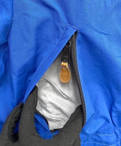 RockyMountainFeatherBed（ロッキーマウンテンフェザーベッド）RockyMountainFeatherBed (ロッキーマウンテンフェザーベッド) ナイロンジャケット ブルー×ブラウン サイズ:Ｍの古着・服飾アイテム