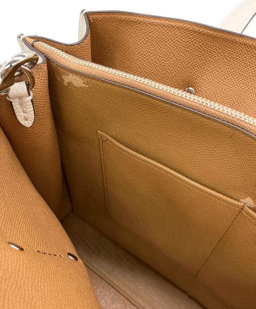 COACH（コーチ）COACH (コーチ) ハンドバッグ アイボリーの古着・服飾アイテム