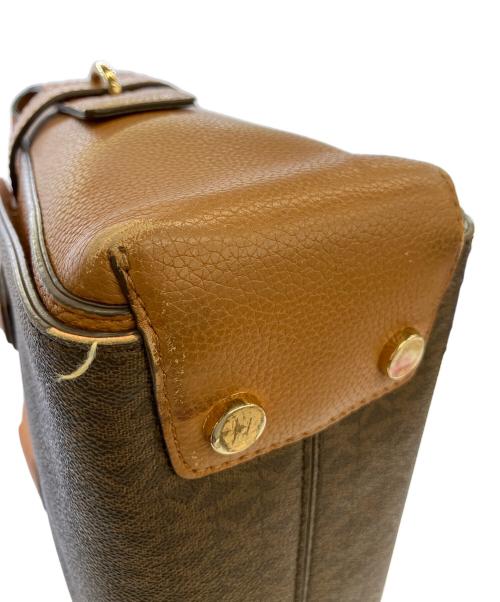 MICHAEL KORS（マイケル・コース）MICHAEL KORS (マイケル・コース) マーサー ベルティッド スモール サッチェル ブラウンの古着・服飾アイテム