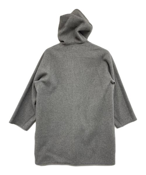 TENNE HANDCRAFTED MODERN（テン ハンドクラフテッド モダン）TENNE HANDCRAFTED MODERN (テン ハンドクラフテッド モダン) フーデッドコート ライトグレー サイズ:FREE 未使用品の古着・服飾アイテム