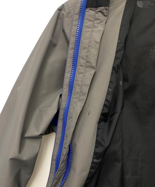 THE NORTH FACE（ザ ノース フェイス）THE NORTH FACE (ザ ノース フェイス) ジャケット グレー×ブルー サイズ:Mの古着・服飾アイテム