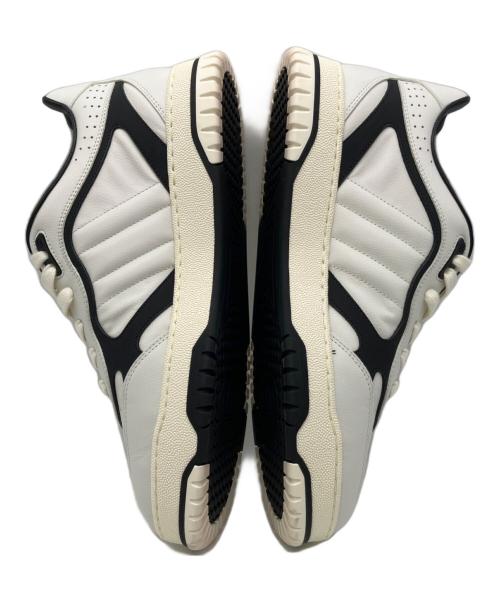 GUCCI（グッチ）GUCCI (グッチ) ローカットスニーカー ホワイト×ブラック サイズ:10 1/2の古着・服飾アイテム