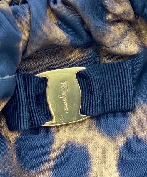 Salvatore Ferragamo（サルヴァトーレ フェラガモ）Salvatore Ferragamo (サルヴァトーレ フェラガモ) ハンドバッグ ブラウン×ブラック サイズ:表記無しの古着・服飾アイテム