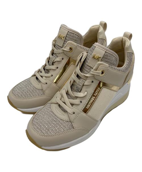 MICHAEL KORS（マイケル・コース）MICHAEL KORS (マイケル・コース) スニーカー ベージュ×ゴールド サイズ:23.5cmの古着・服飾アイテム