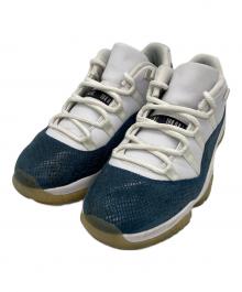 NIKE（ナイキ）の古着「AIR JORDAN 11 LOW "SNAKESKIN"」｜ホワイト×ネイビー