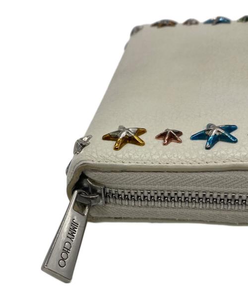 JIMMY CHOO（ジミーチュウ）JIMMY CHOO (ジミーチュウ) ラウンドファスナー財布 アイボリーの古着・服飾アイテム