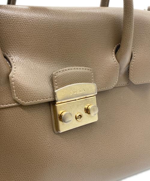 FURLA（フルラ）FURLA (フルラ) 2WAYバッグ カーキの古着・服飾アイテム