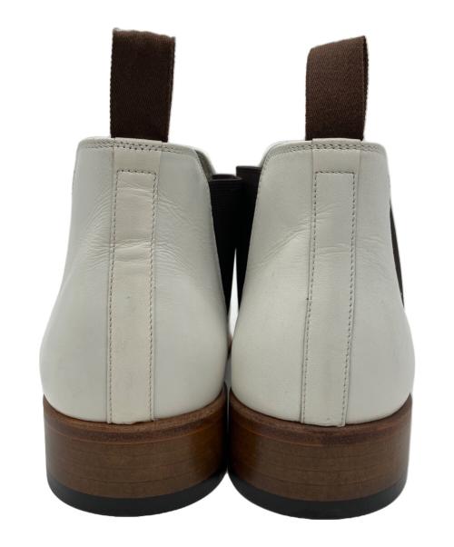 BURBERRY BLACK LABEL（バーバリーブラックレーベル）BURBERRY BLACK LABEL (バーバリーブラックレーベル) サイドゴアブーツ ホワイト サイズ:26㎝の古着・服飾アイテム