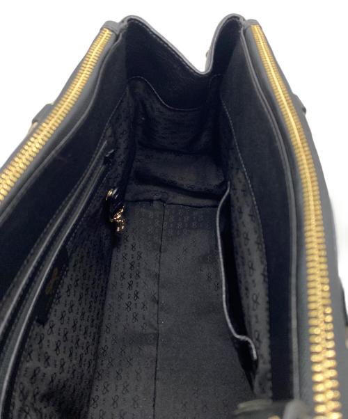 ANYA HINDMARCH（アニヤ・ハインドマーチ）ANYA HINDMARCH (アニヤ・ハインドマーチ) 2WAYバッグ ブラックの古着・服飾アイテム