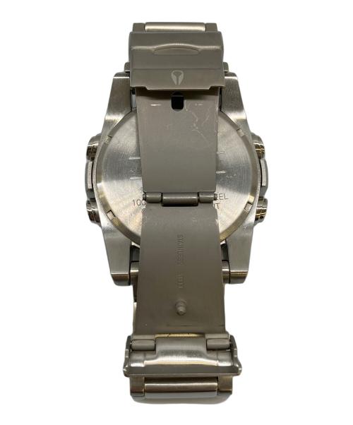 NIXON（ニクソン）NIXON (ニクソン) THE UNIT SS ブラックの古着・服飾アイテム