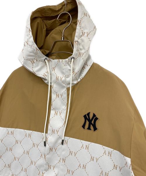 MLB（エムエルビー）MLB (エムエルビー) マウンテンパーカー カーキ×ベージュ サイズ:XLの古着・服飾アイテム