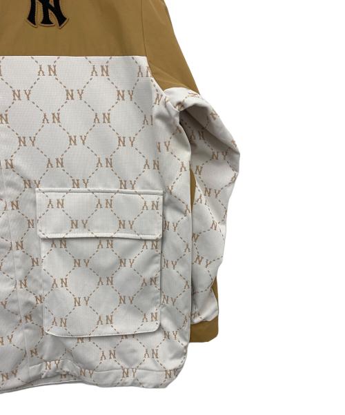 MLB（エムエルビー）MLB (エムエルビー) マウンテンパーカー カーキ×ベージュ サイズ:XLの古着・服飾アイテム