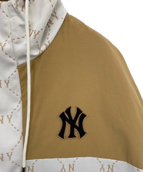 MLB（エムエルビー）MLB (エムエルビー) マウンテンパーカー カーキ×ベージュ サイズ:XLの古着・服飾アイテム