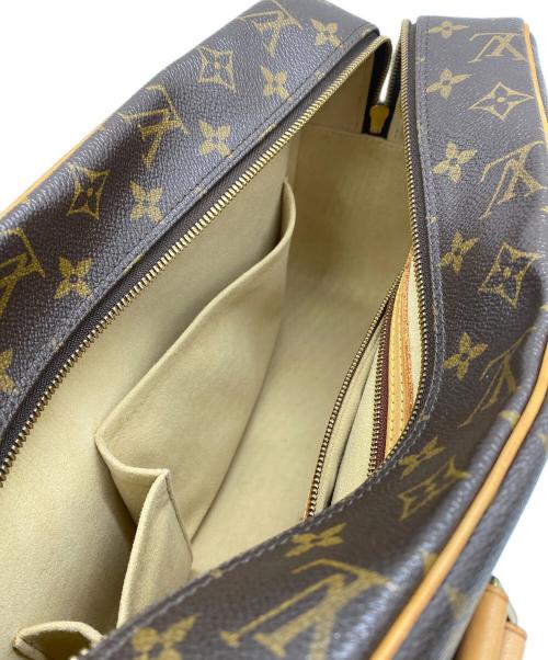 LOUIS VUITTON（ルイ ヴィトン）LOUIS VUITTON (ルイ ヴィトン) ショルダーバッグ ブラウンの古着・服飾アイテム