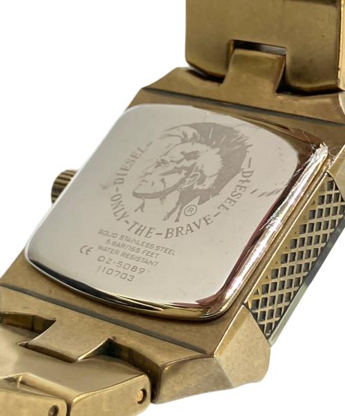 DIESEL（ディーゼル）DIESEL (ディーゼル) 腕時計 ホワイトの古着・服飾アイテム