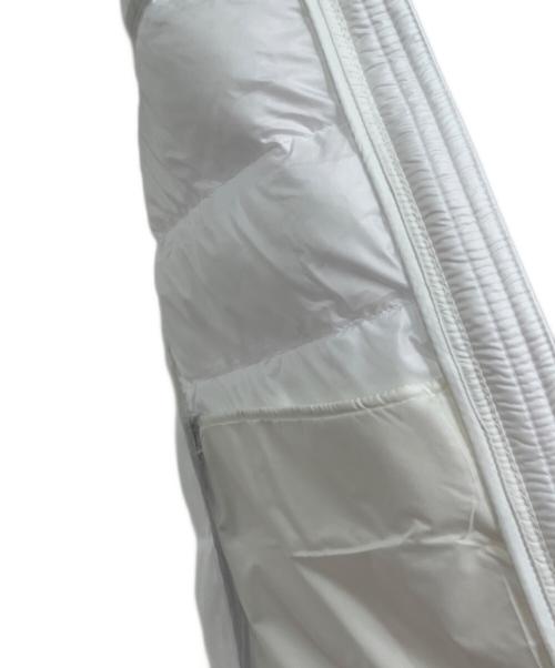 and per se（アンパスィ）and per se (アンパスィ) 中綿ナイロンジャケット ホワイト サイズ:Ｍ 未使用品の古着・服飾アイテム